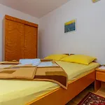 Vacattio 2 *