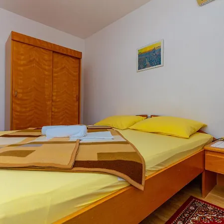 Vacattio 2 *