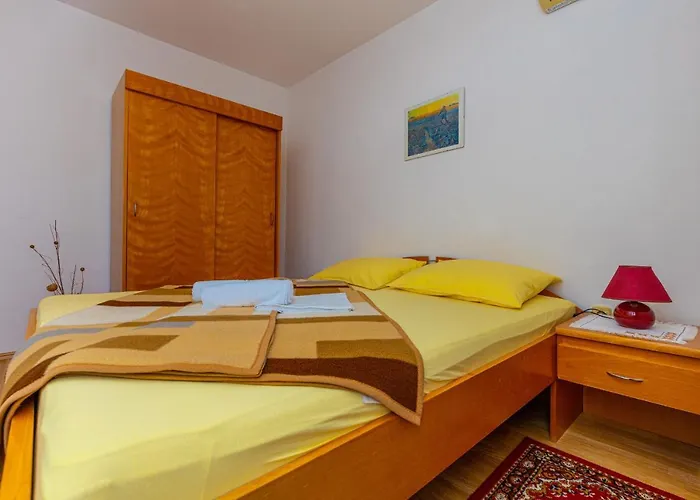 Vacattio 2 *